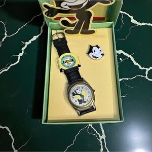 NIB VTG FOSSIL Felix the Cat Limited Ed Watch / Pin Set